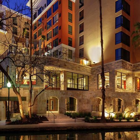 Hampton Inn & Suites San Antonio Riverwalk Bagian luar foto