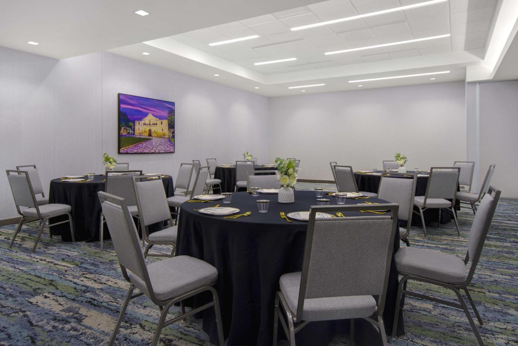 Hampton Inn & Suites San Antonio Riverwalk Bagian luar foto