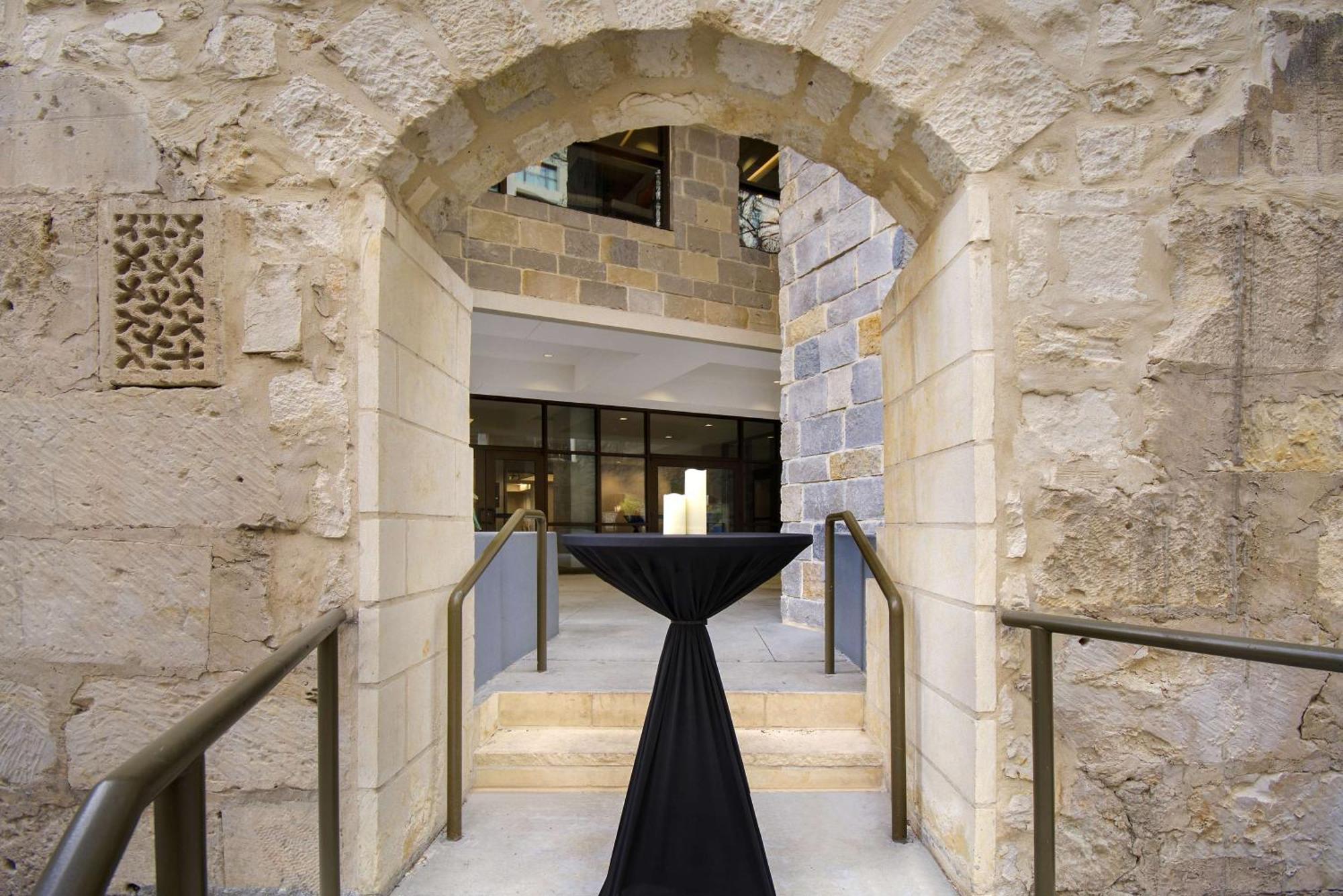 Hampton Inn & Suites San Antonio Riverwalk Bagian luar foto